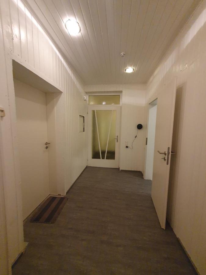 Privatzimmer An Der Uniklinik Mainz - Nur Fuer Weibliche Gaeste Exterior foto