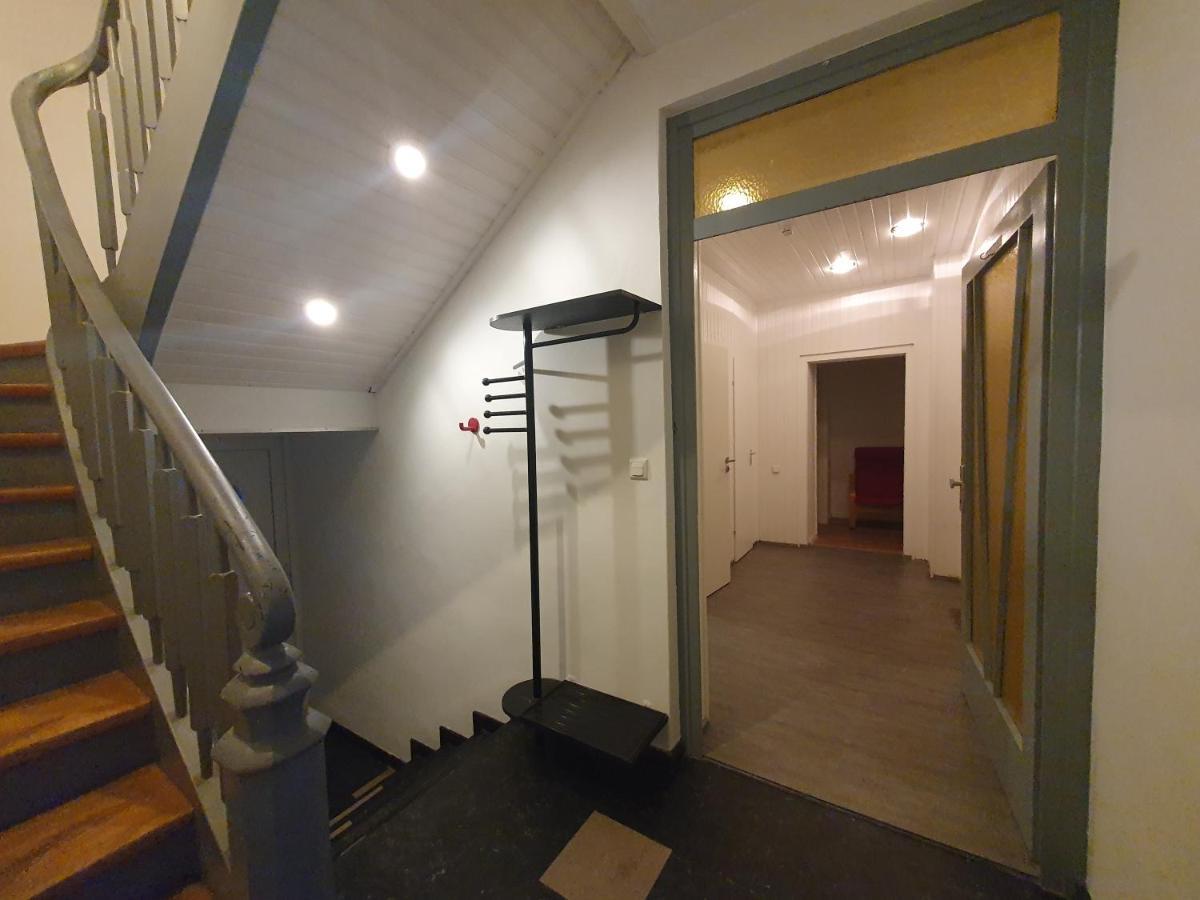 Privatzimmer An Der Uniklinik Mainz - Nur Fuer Weibliche Gaeste Exterior foto